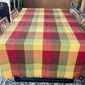 Colorful tablecloth, checked pattern, 100% cotton, Made in India.